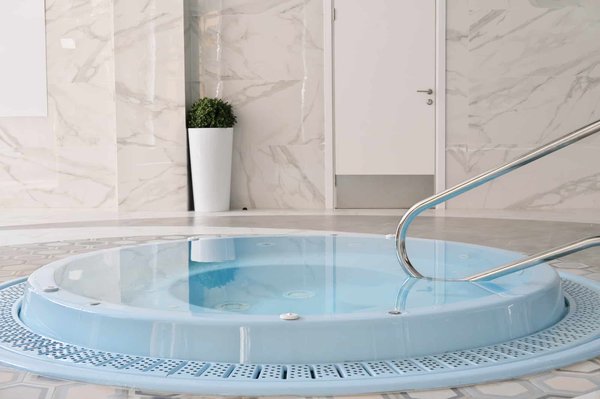 Transformez votre maison en havre de détente avec un spa d'un palace !