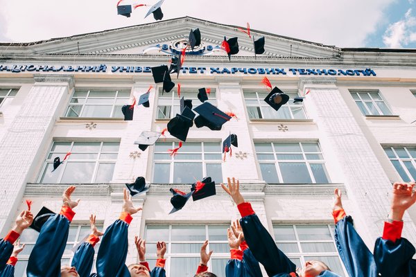 Enseignement supérieur en France : Guide complet sur l'accès, le fonctionnement et les dépenses publiques