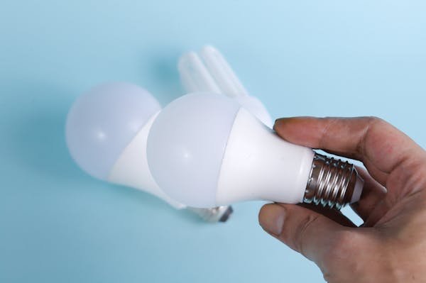 Guide de l'énergie : maîtrisez votre consommation d'électricité et gaz